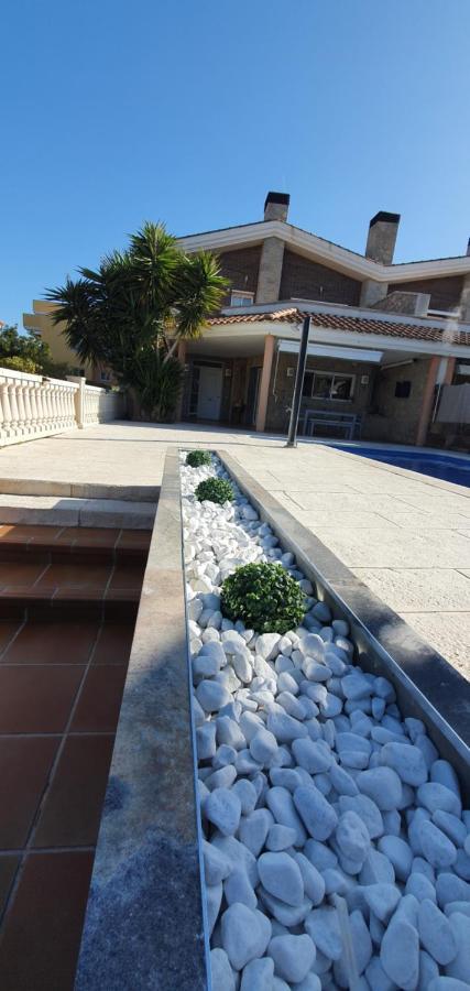Villa Castello Salou Luaran gambar